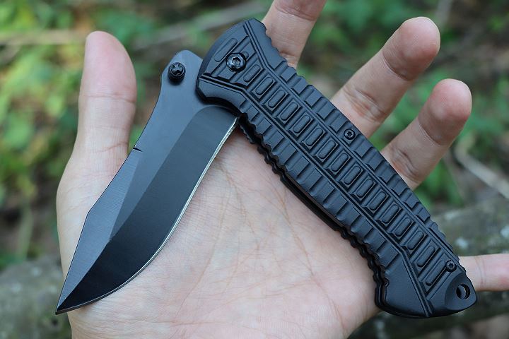 Black crocodile no logo blank blade Aluminum handle folding knife UD407683